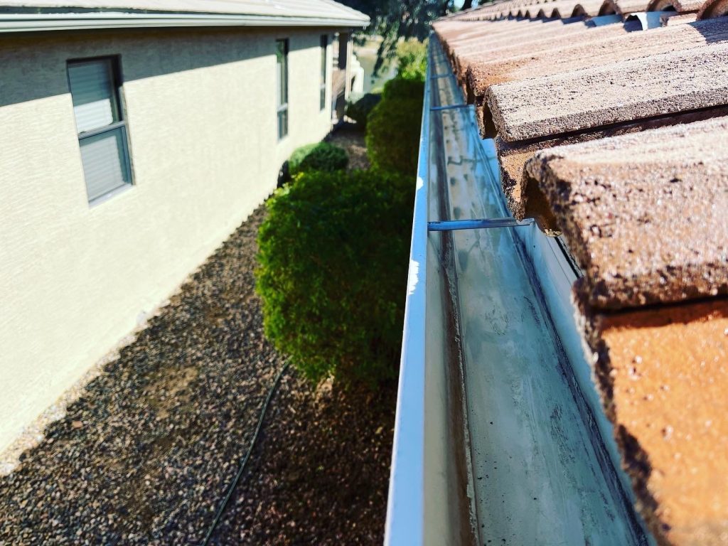 Sun City West AZ Gutter Cleaning